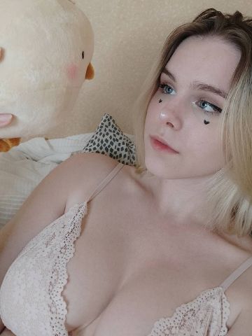 Проститутка Майя